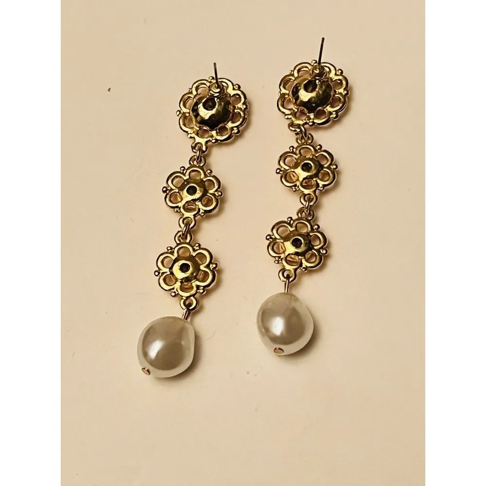 Earrings VTG Gold‎ Pierced Statement Dangle Baroque Pearl Red Crystal Rhinestone